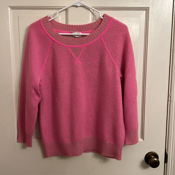 J Crew Pink Crew neck Sweater size Medium - Picture 4 of 7